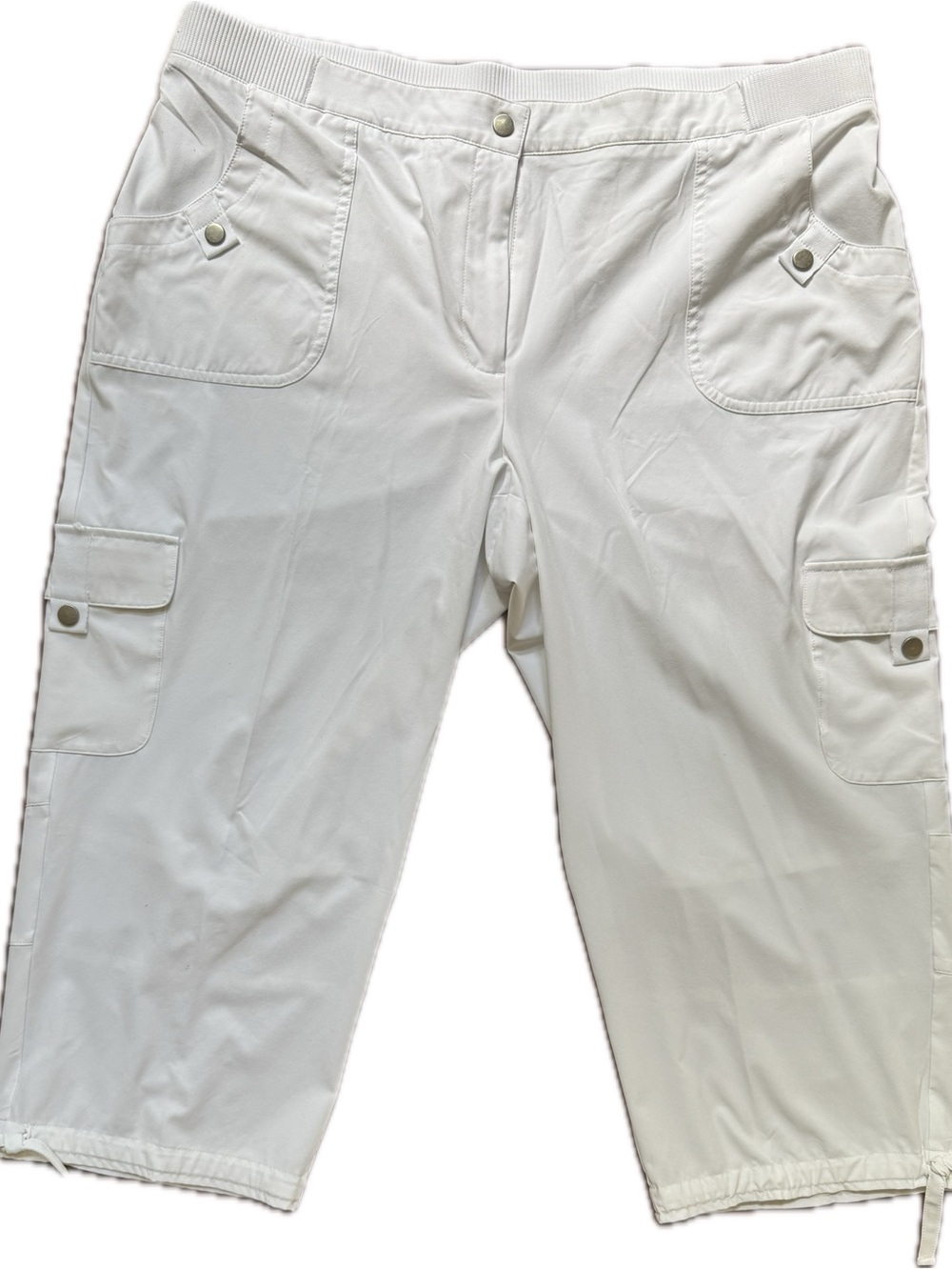 Chico's White Cargo Capris
